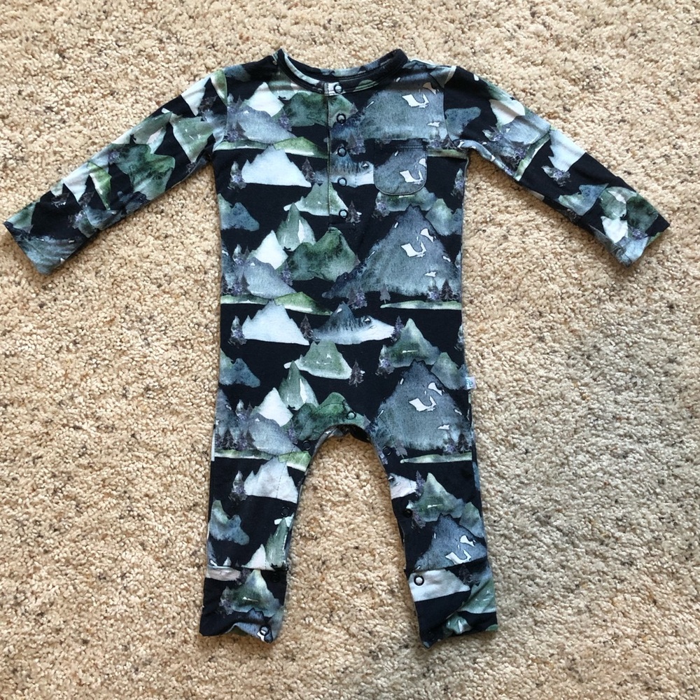 Posh peanut Henry print Henley romper